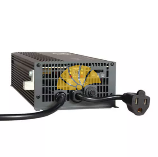 Inversor cargador PowerVerter APS de 700W