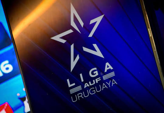 Predicciones Futbolísticas Claves para Apostar con Éxito Predicciones Futbolísticas Claves para Apostar con Éxito